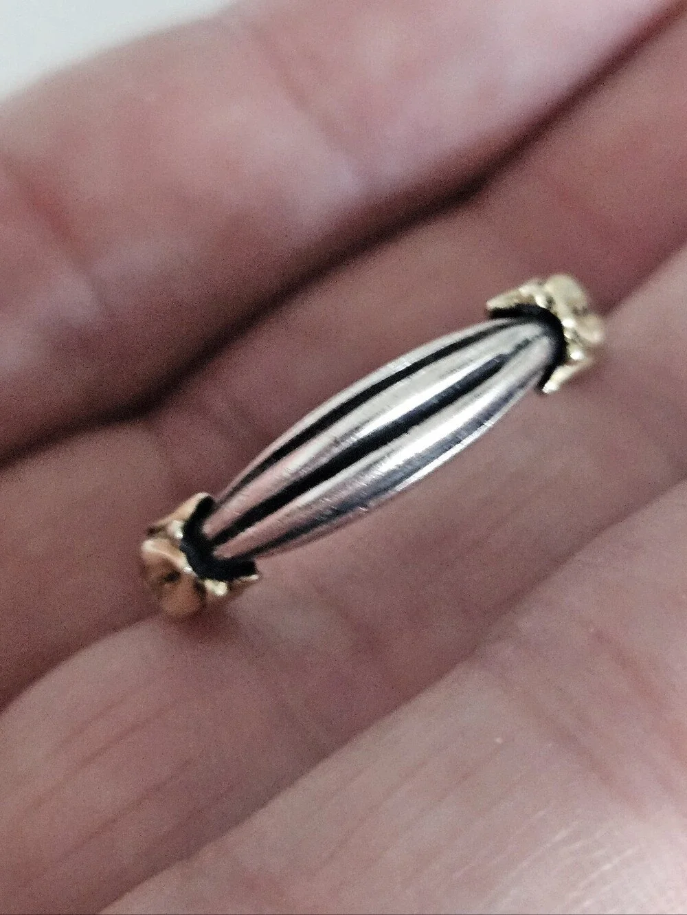 Vintage Lagos Caviar Two-Tone Sterling Silver Solid 18k Gold Ring Size 10.75